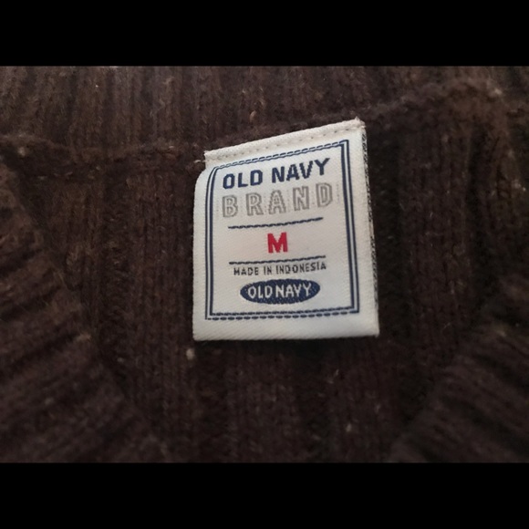 🌻🌻Old Navy Men’s V-Neck Sweater Medium - Picture 3 of 4
